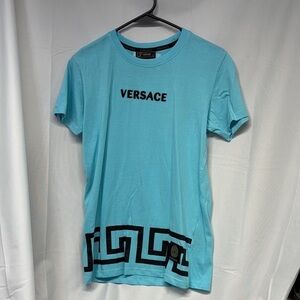 Versace Light Blue Graphic Tee embroidered raised seals short sleeve shirt small